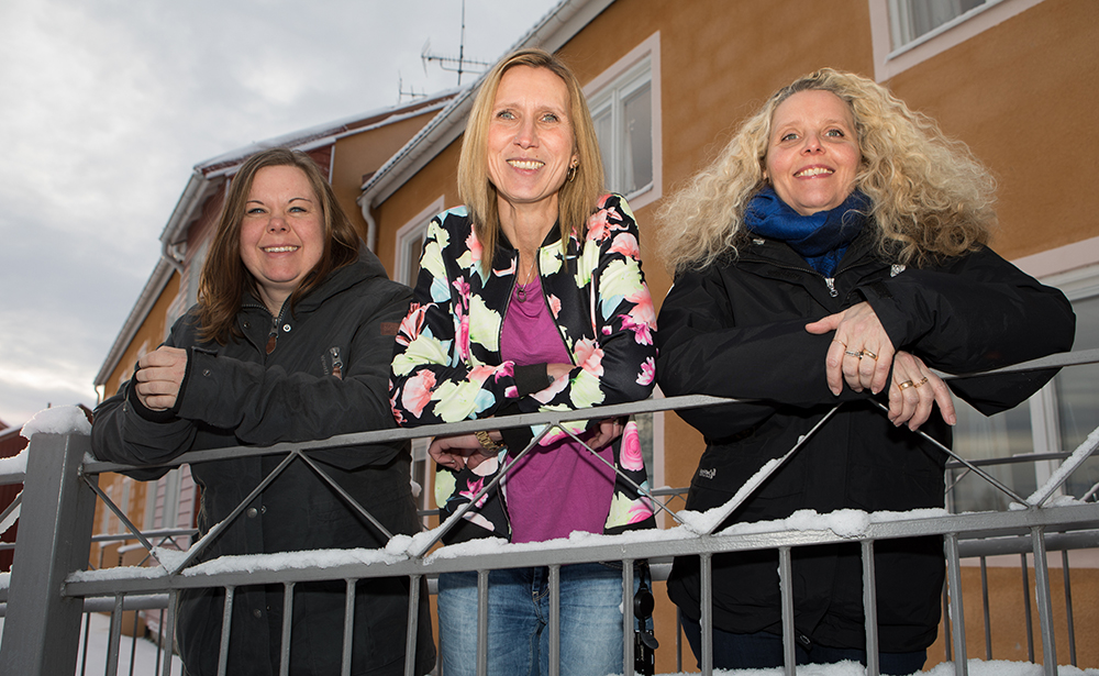 Jenny Åsenlund, Åsa Mattsson och Ewa Byström i Mora. Foto: Lars Berglund